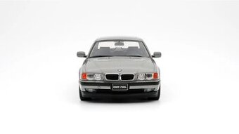 1:18 JAMES BOND - BMW 750iL E38 - OT952 - 1/18