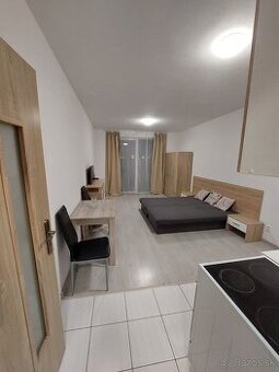 Garsónka Horný Dvor Senec