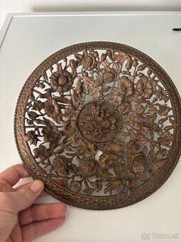 starozitny brondzovy tanier