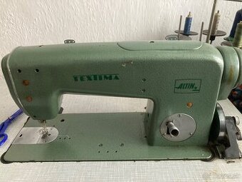 Priemyselný šijací stroj