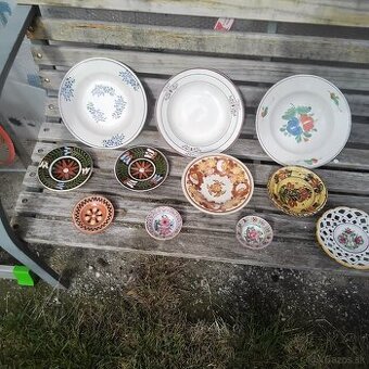 Staré taniere na stenu