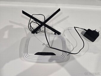 TP link router 300mb/s 15e nevyuzita