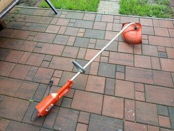 Ručná kosačka - vyžínačka