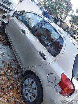 Rozpredám Toyota Yaris