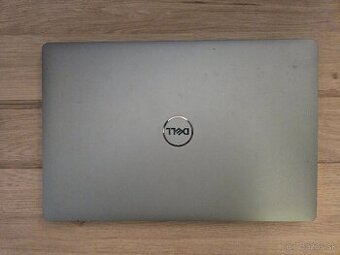 Dell Precision 3551 s dotykovou obrazovkou