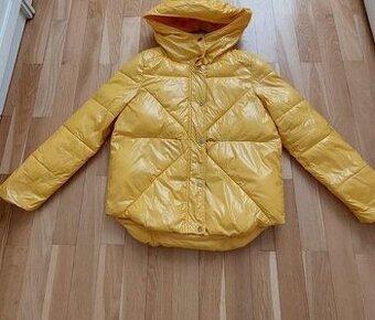 Zimná bunda Cropp veľkosť XS