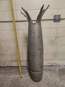 vojenská váza DANA / ZUZANA