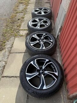 Dezent r17 pneu 215/55 letné