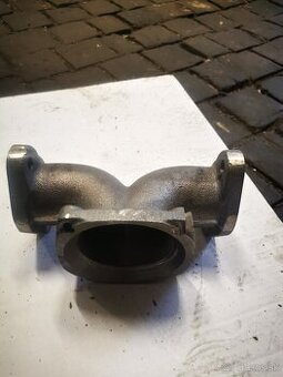 Rozdvojka vyfuku Tatra 148