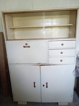 Kredenc RETRO