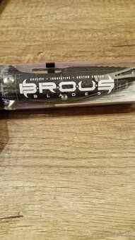 BROUS BLADES