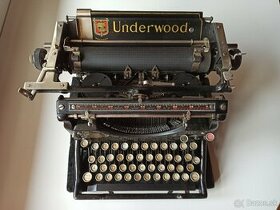 Pisací stroj UNTERWOOD