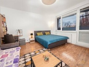 Predáme kompletne prerobený 1 izbový byt s Lodžiou v Petržal