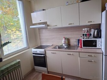 prenajom 1 izb byt BB Fončorda 43m2