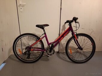 Dievčensky bicykel .