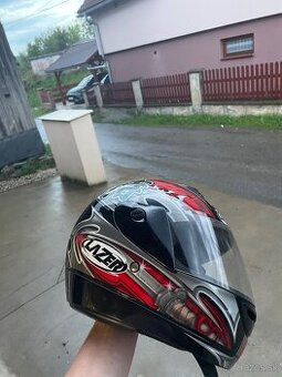 Prilba na motorku