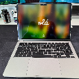 MacBook Air M2 13.6 8GB 256GB SSD disk
