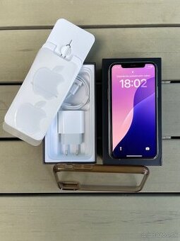 Predám iPhone 11 Pro 64GB Silver (Zdravie batérie 92%)