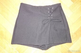Dámske skort Bershka veľ. 36
