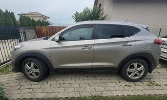 HYUNDAI TUCSON 2,0 - 4x4