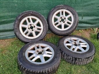 Elektróny 4x108 r15