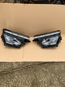 svetlo FULL led skoda kamiq kamik levy prave