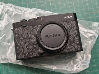 Fujifilm X-E4