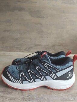 Turistické topánky Salomon 36