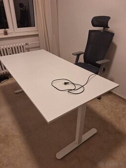 Výškovo nastaviteľný stôl SVANEKE 80x160 biela
