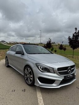 Mercedes-Benz CLA AMG Shooting-Brake
