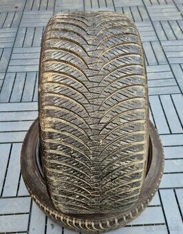 Celoročne 235/40 r18