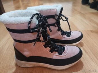 Zimne cizmy 38