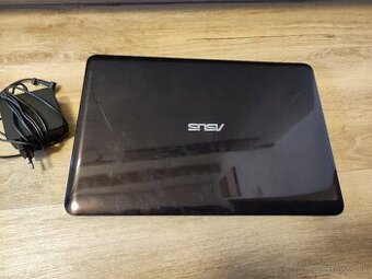 Notebook ASUS F556U 15,4", 8GB RAM WIN10, i5-7200U