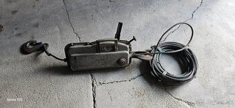 Retazovy a lanovy zdvihak