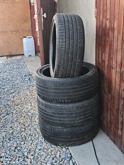 Dayton Touring 2 225/40R18