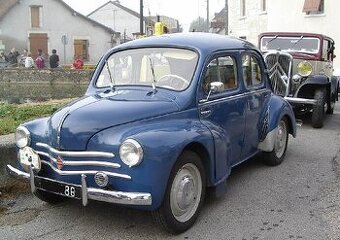 Renault 4CV