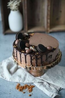 Pomocná cukrár/ka na zdobenie toriet (dekoratér/ka)