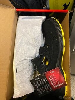 Bezpečnostné topánky 46