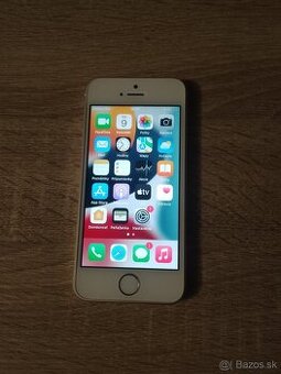 iPhone SE 1.generacie 2016 / 16GB Gold Pekný stav