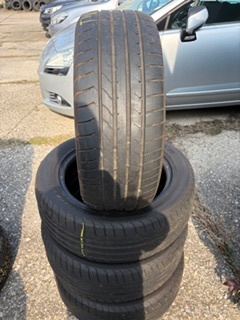 235/55R18 letne Good Year
