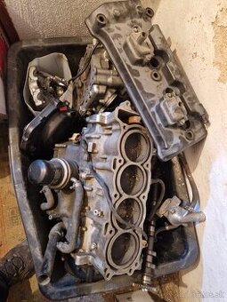 Rozpredam honda cbr954rr