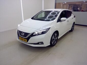 Nissan Leaf N-Connecta,2021, SOH 90,2 %,40kw batéria,45735km