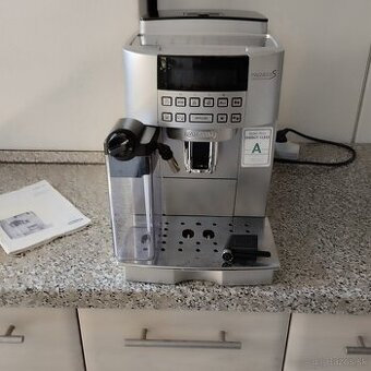 Na predaj kávovar DēLonghi MAGNIFICA S CAPPUCCINO.