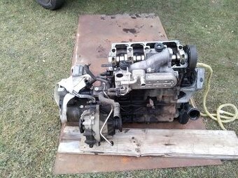 Golf 5 variant 1.9 2008