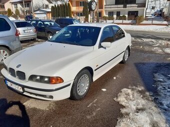 ND - BMW e39 528i