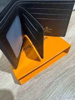 Lv wallet