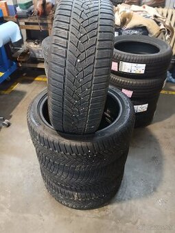 225/45r18
