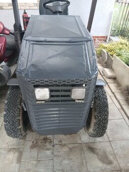 Predám Traktor