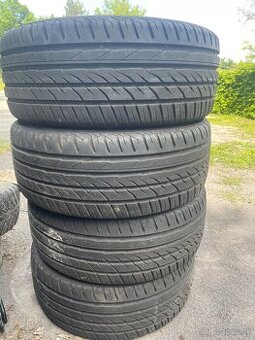 225/45r18