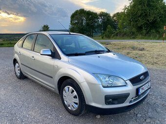 Ford Focus 1,6 74 kW benzín
